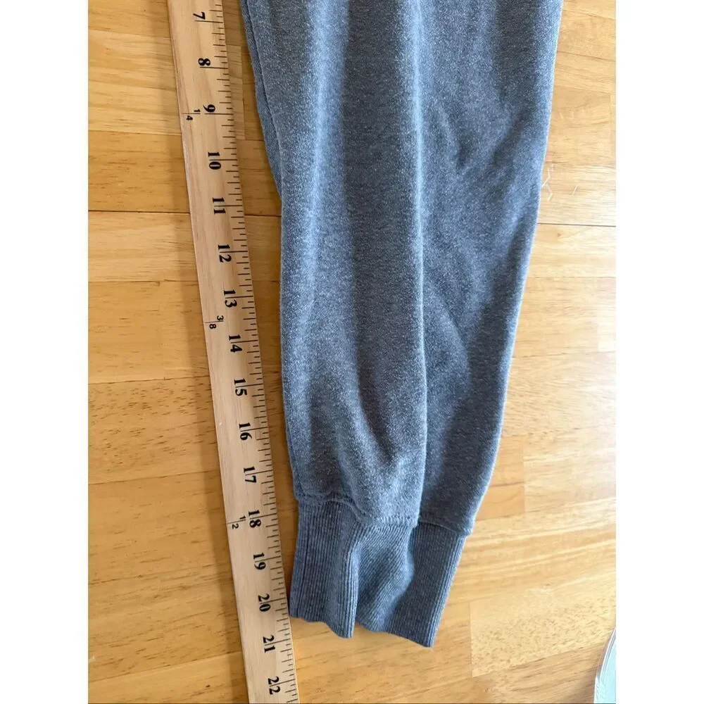 “The North Face ‘Never Stop Exploring’ Gray Hoodie (XXL)”